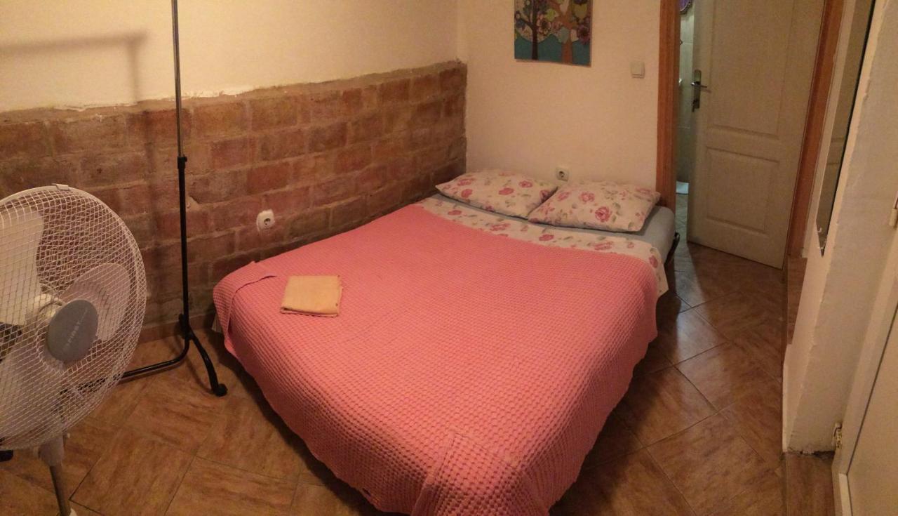 Hostel Anton Tivat Buitenkant foto