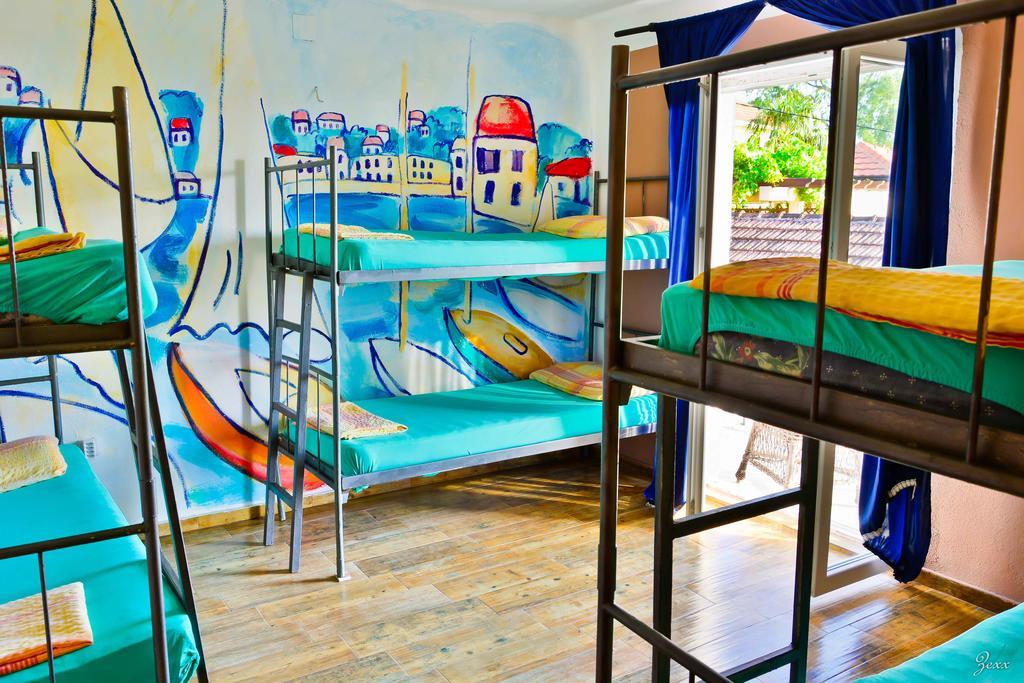 Hostel Anton Tivat Kamer foto