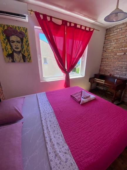 Hostel Anton Tivat Buitenkant foto