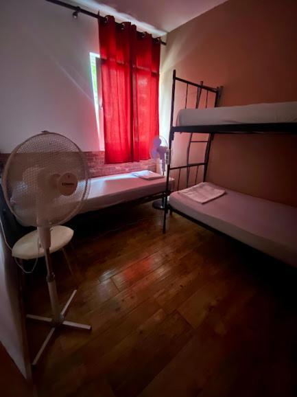 Hostel Anton Tivat Buitenkant foto