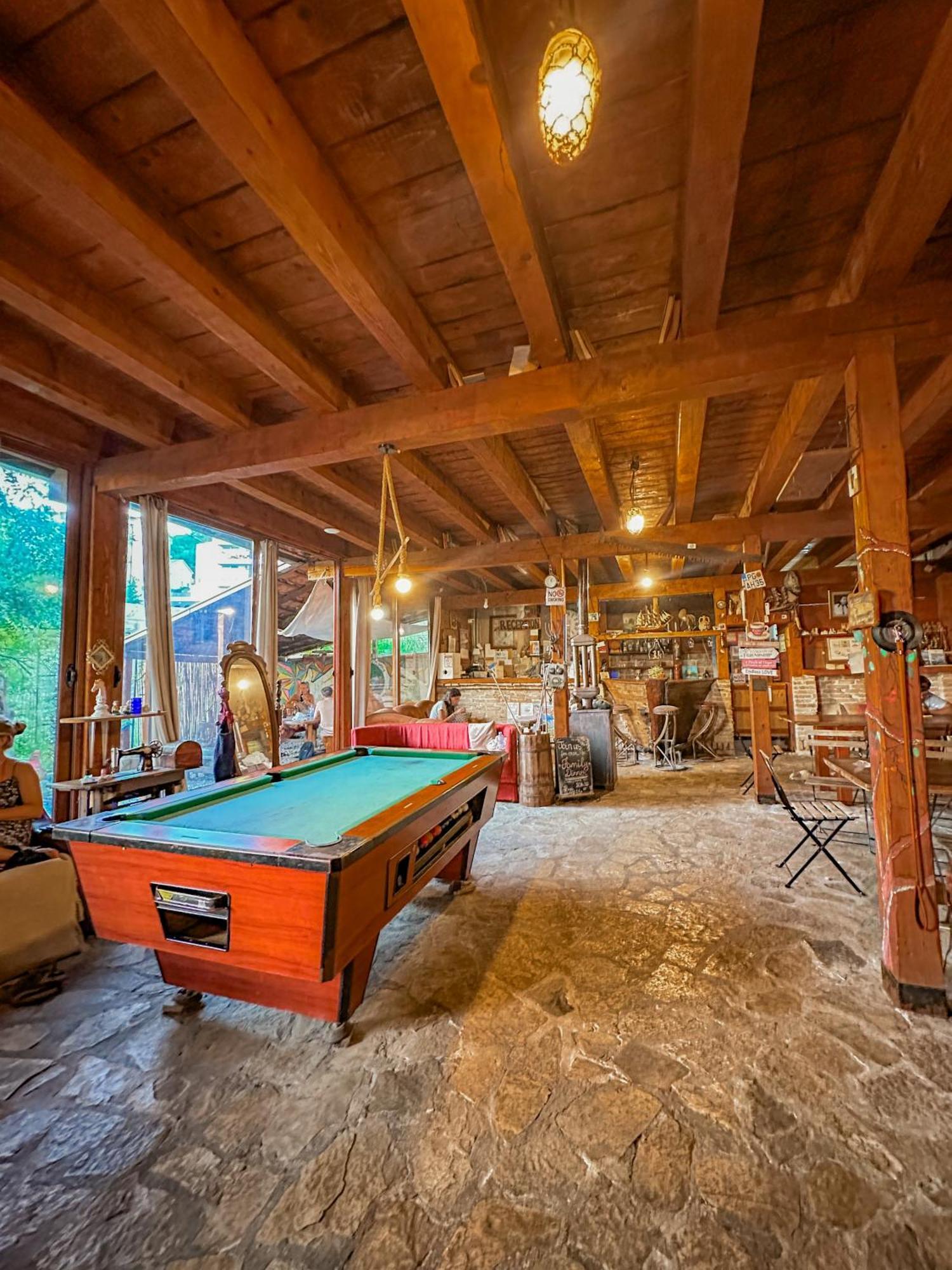 Hostel Anton Tivat Buitenkant foto