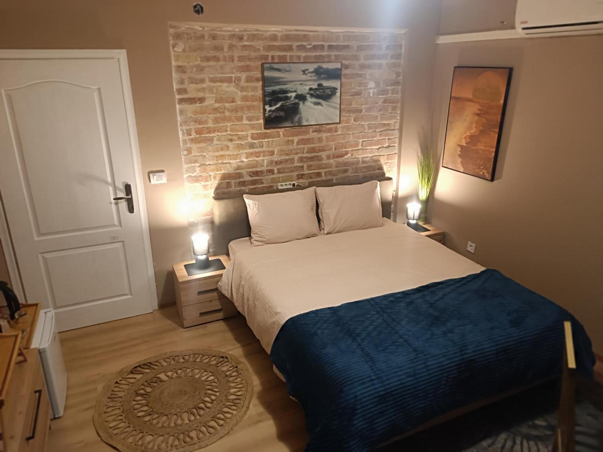 Hostel Anton Tivat Buitenkant foto