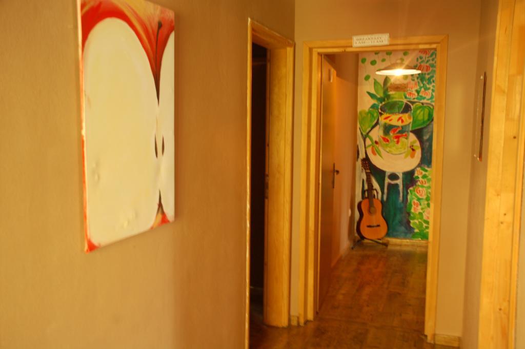 Hostel Anton Tivat Buitenkant foto