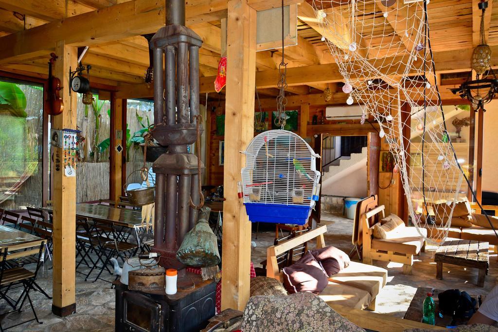Hostel Anton Tivat Buitenkant foto